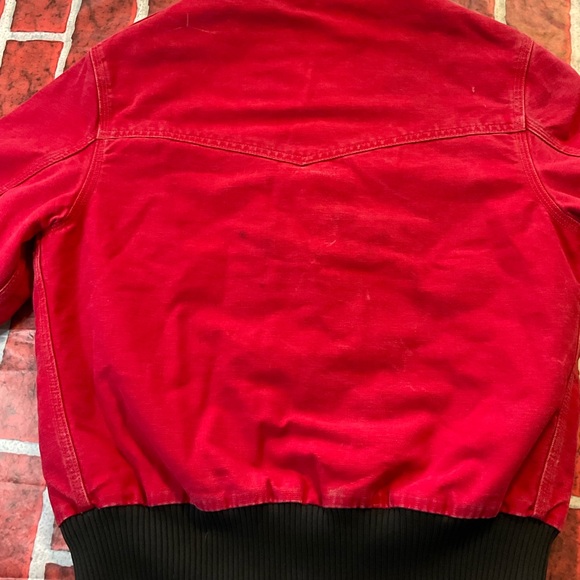 Carhartt  Red Jacket medium - Picture 7 of 7